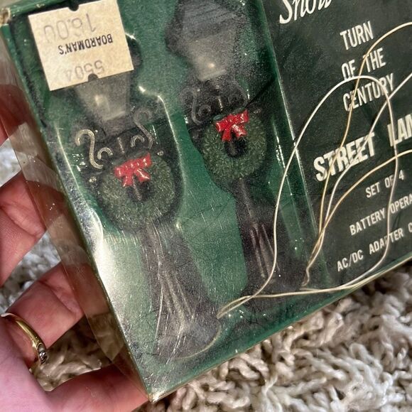 Vintage the Original Snow Village Turn of the Century Street Lamps - Picture 3 of 6